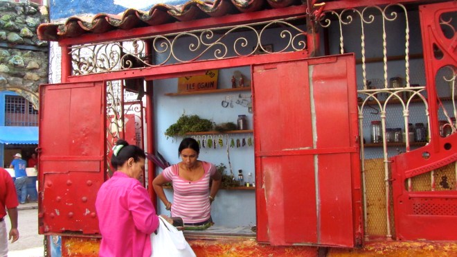 Santeria store at Callejon de Hamel