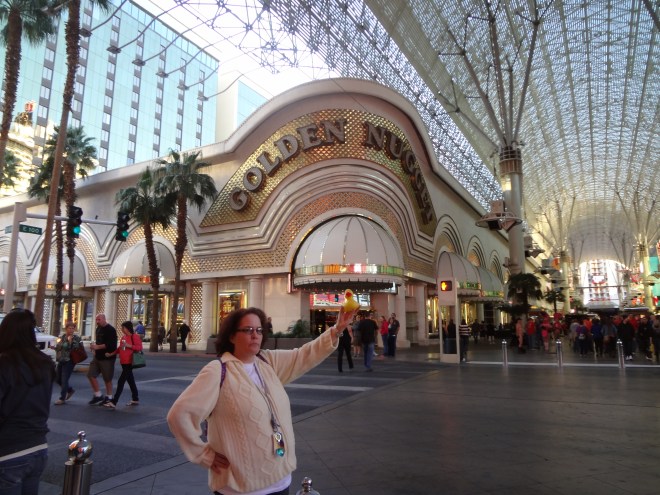 Cindy and Eider near Golden Nugget.