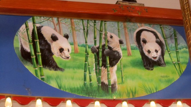 Painted pandas on the walls
