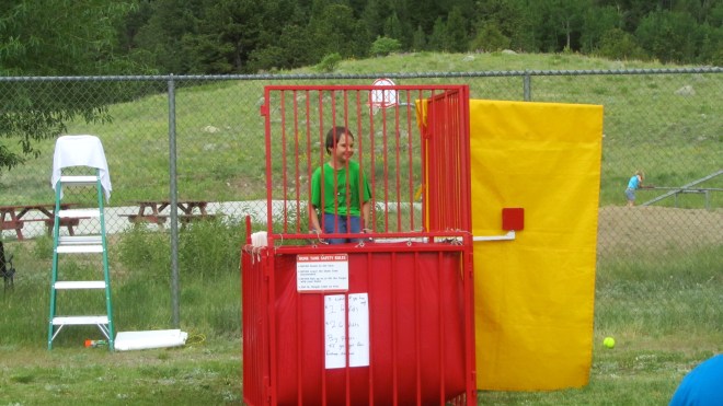 Hit the red square and in the water he goes