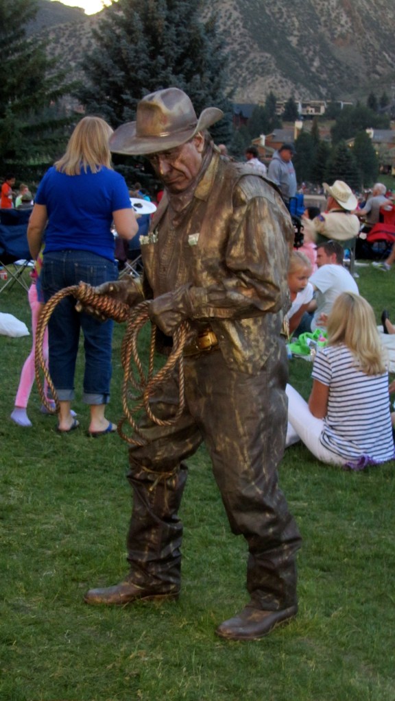 A human bronze statue