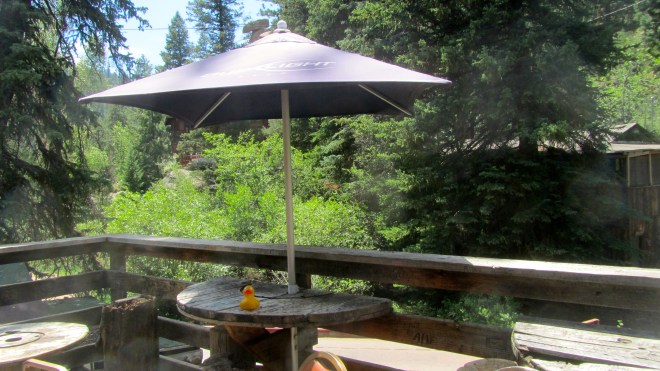 Nice to eat out here