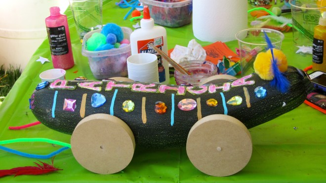 Decorating the zucchini