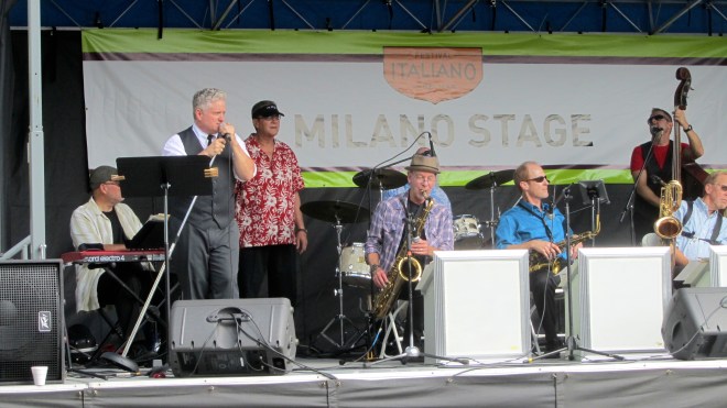 Rumble Seat group performing