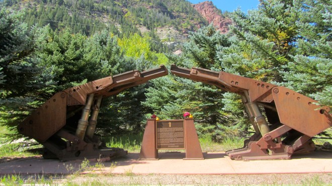 Monument to the miners. A tribute from Mid-Continent Resources, Inc.