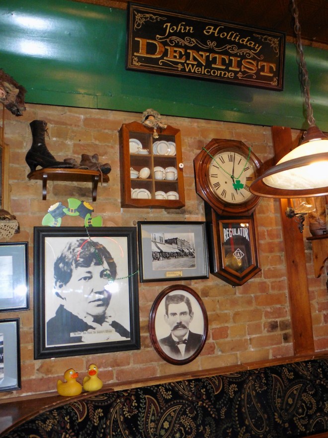 John Holliday, Dentist