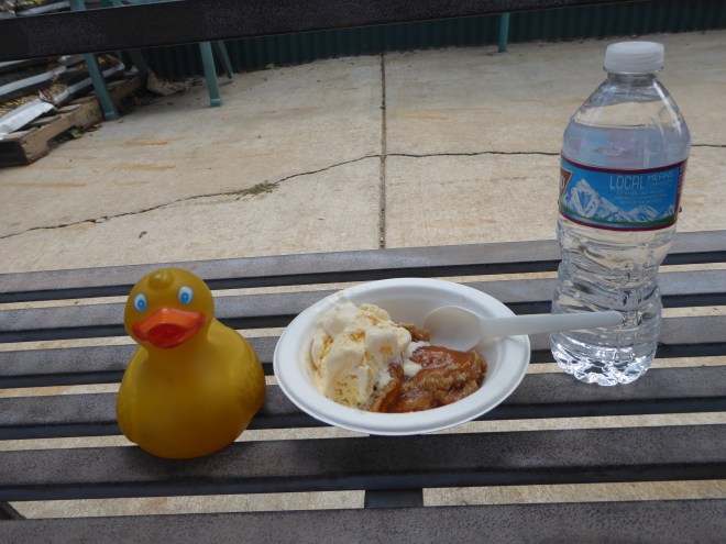 Peach cobbler with vanilla ice cream