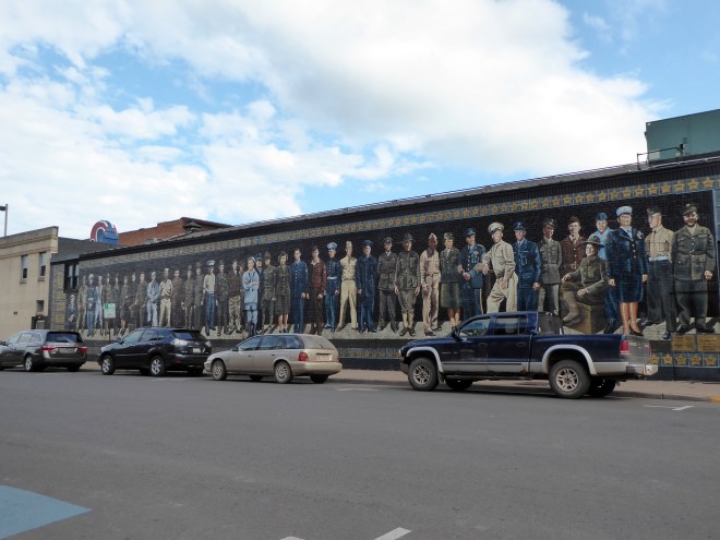 Mural art honoring US Military 
