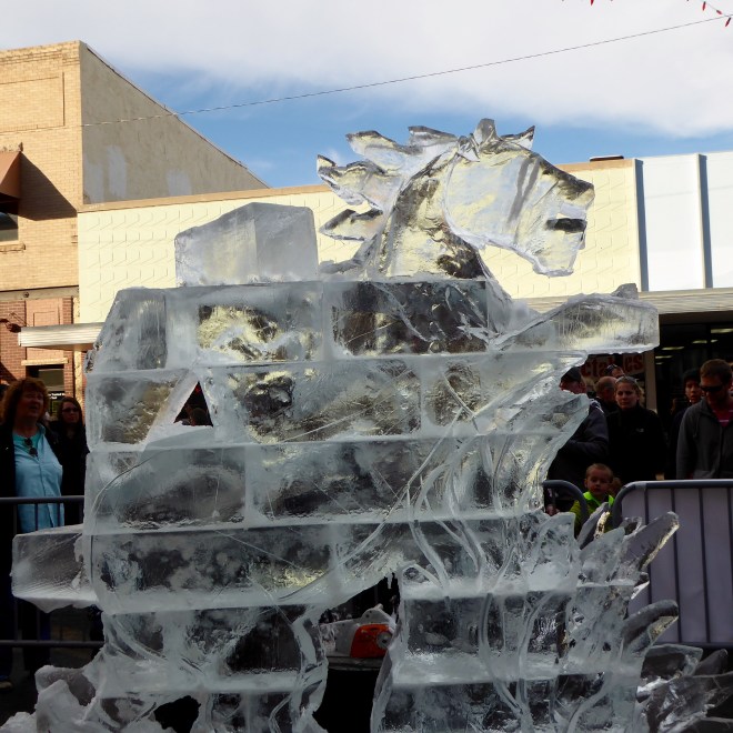 Ice sculpture in levels