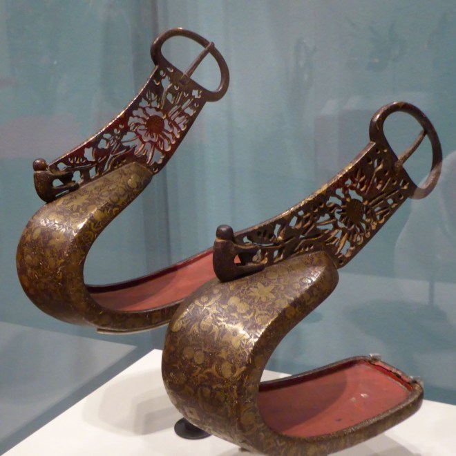 Stirrups with monkey