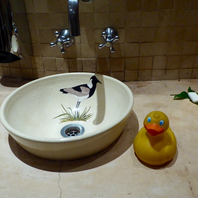 Decorative sink in ladies room