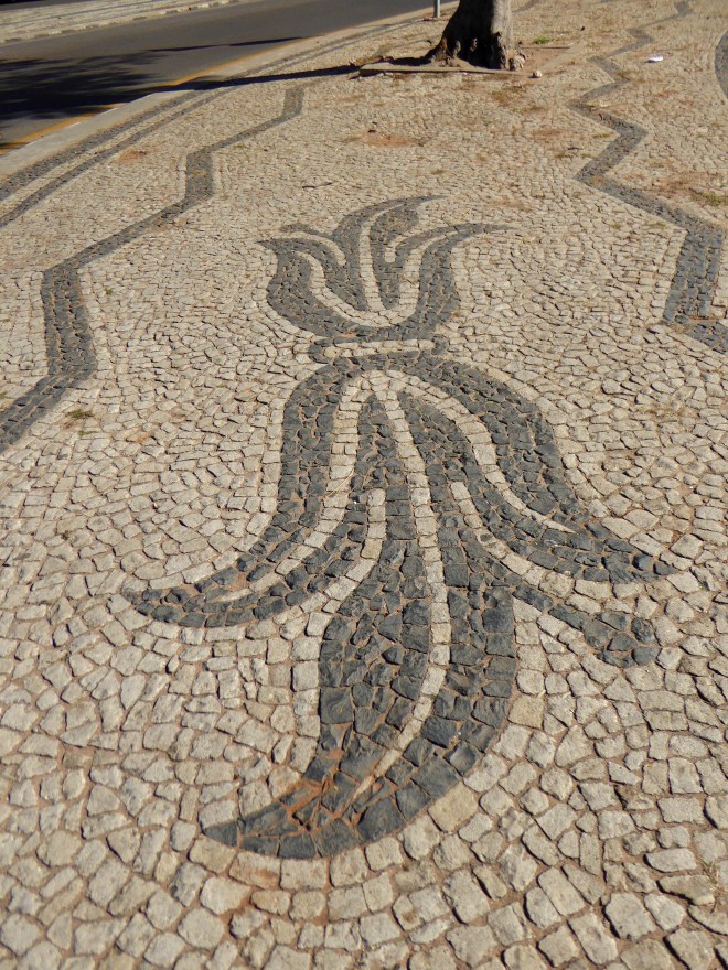 Intricate cement work