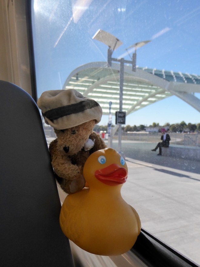 On the train admiring arch