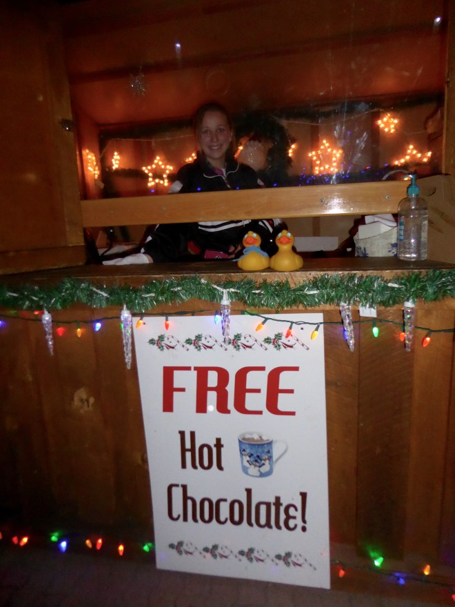 Hot chocolate and sugar cookies here