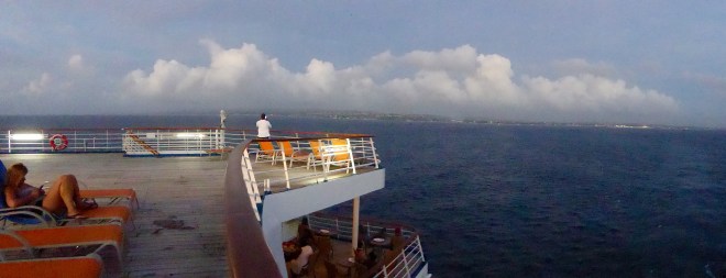 Always room to relax, with a Caribbean view