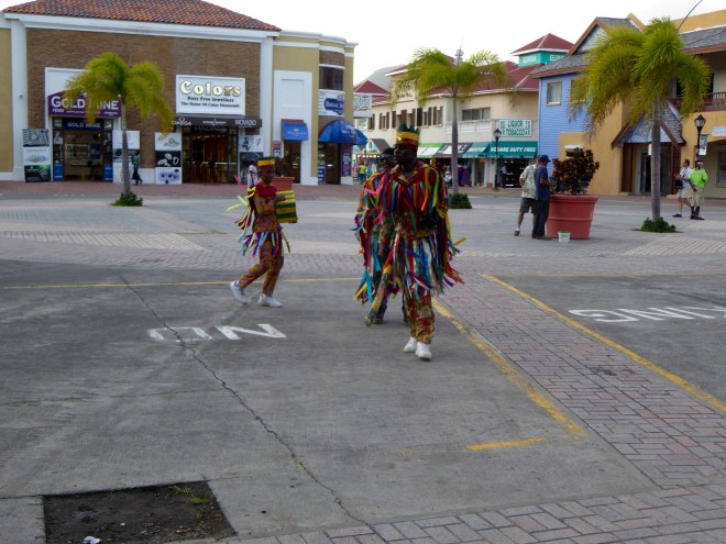 Wandering dancers and musicians